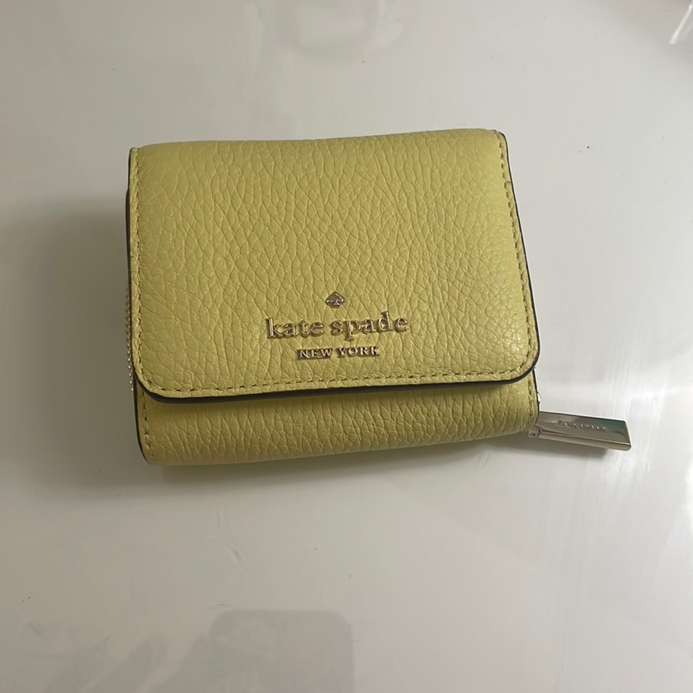 Never Been Used Kate Spade Yellow Wallet